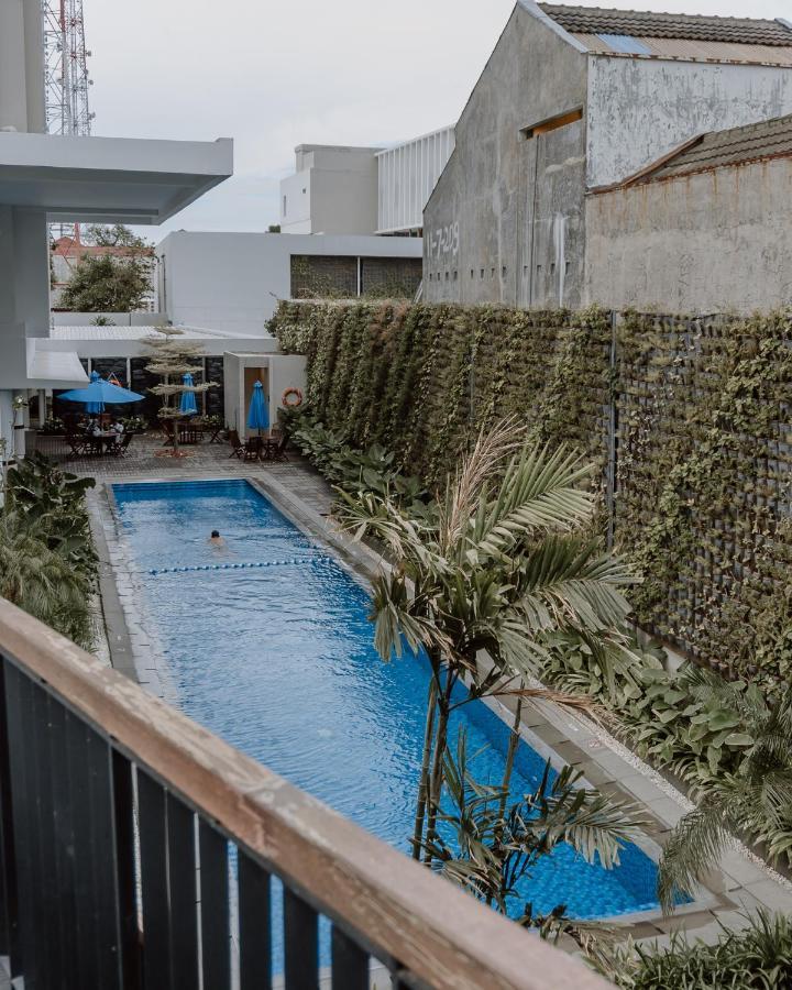 Rayz Umm Hotel Malang Luaran gambar