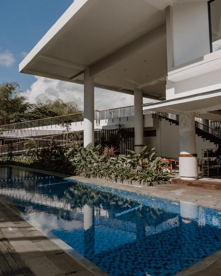 Rayz Umm Hotel Malang Luaran gambar