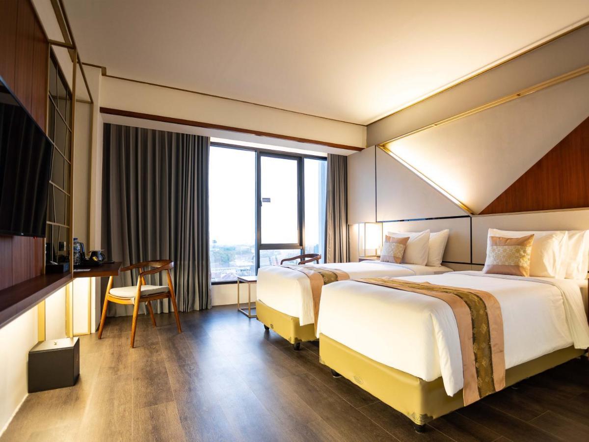 Rayz Umm Hotel Malang Luaran gambar