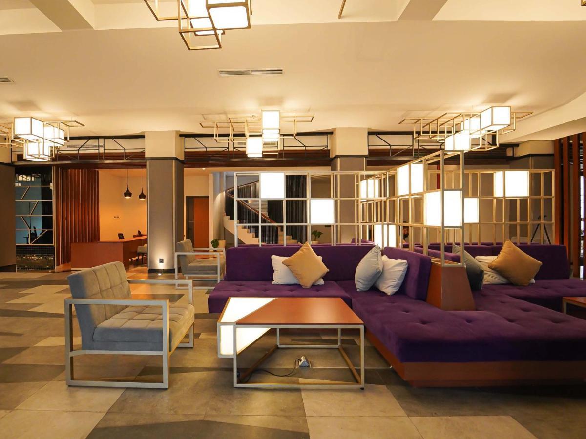 Rayz Umm Hotel Malang Luaran gambar
